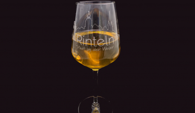 Rinteln-Artikel Glas Wein2