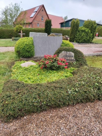 Grabstelle Tuexen3